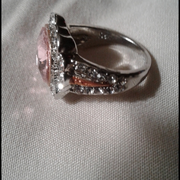 Ring, size 6 - Picture 4 of 4